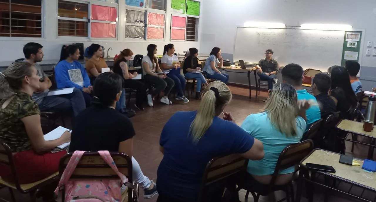 Estamos de vuelta para seguir apostando con compromiso a la educación de calidad, pública y gratuita.