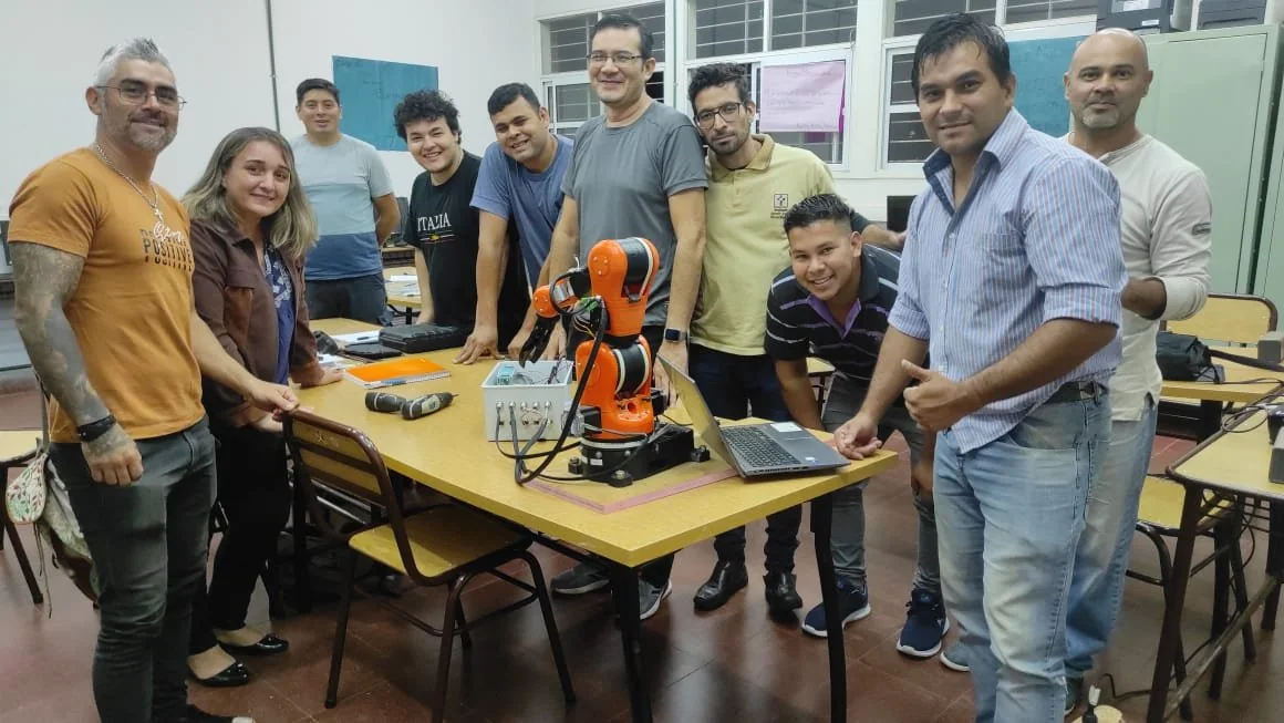 Tecnicatura en Automatización y Robótica: Proyecto Innovador de Simuladores para estudiantes de Enfermería