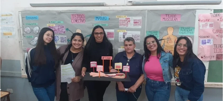 Acompañamiento Terapéutico: Un Viaje Innovador y Vivencial a través de la Biología Humana