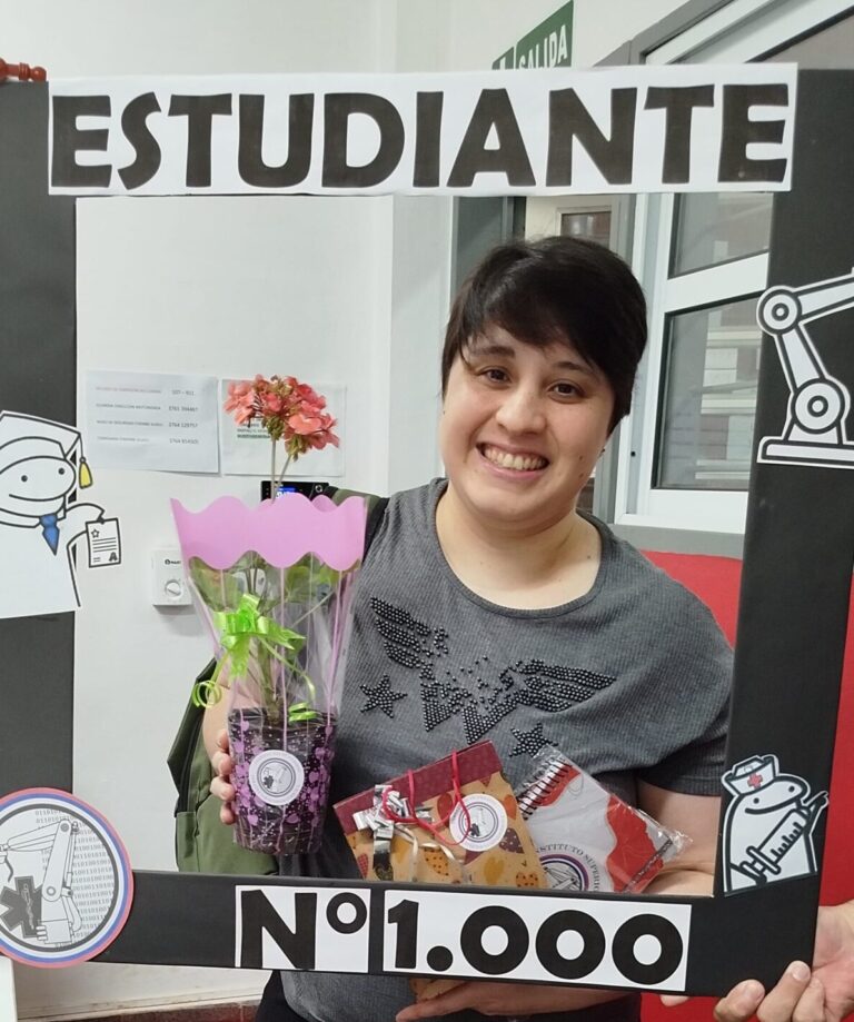 Lee más sobre el artículo Estudiante número 1.000: Un hito de excelencia y compromiso educativo